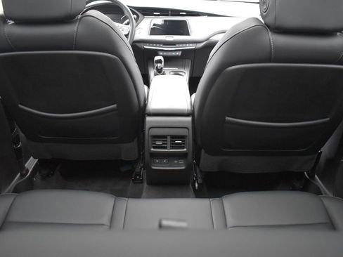 Used 2023 Cadillac XT4 Premium Luxury w/ Cold Weather Package AWD/4WD image 26