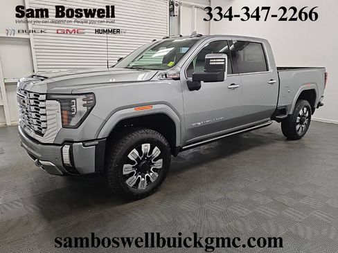 New 2026 GMC Sierra 2500 Denali w/ Denali Reserve Package AWD/4WD image 4