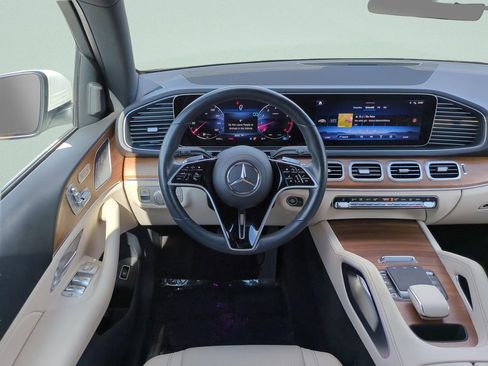 Used 2025 Mercedes-Benz GLE 350 4MATIC image 12