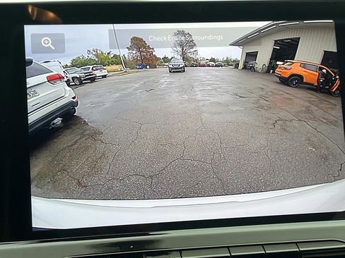 New 2026 Jeep Compass Latitude image 14