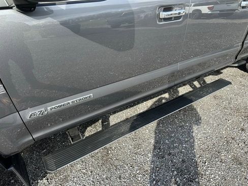 Used 2022 Ford F350 Platinum w/ Camper Package image 16