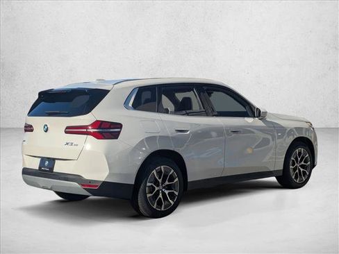 New 2026 BMW X3 xDrive30 w/ Convenience Package image 2