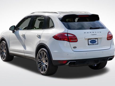 Used 2011 Porsche Cayenne AWD/4WD image 3