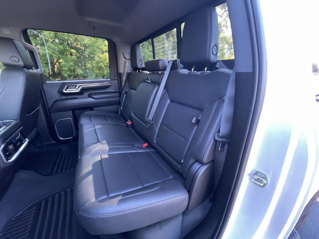 Used 2024 Chevrolet Silverado 2500 LTZ w/ LTZ Plus Package AWD/4WD image 25
