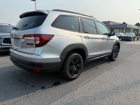 Used 2022 Honda Pilot TrailSport image 13