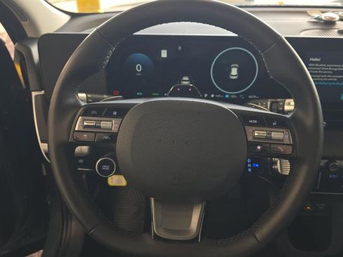 Used 2025 Hyundai Ioniq 5 SEL image 11