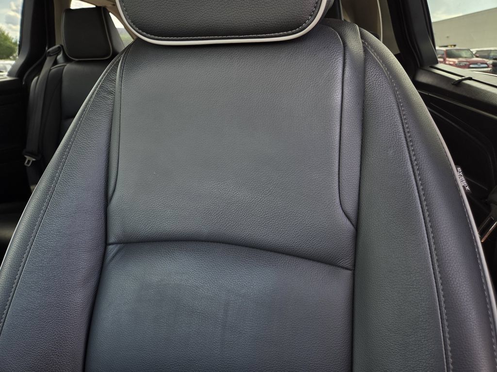 Certified 2025 Honda Odyssey Touring image 17