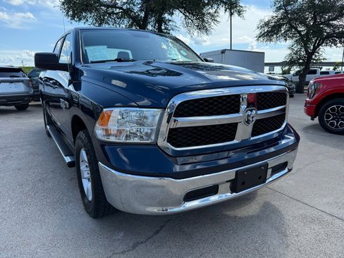 Used 2021 RAM 1500 Classic SLT image 1