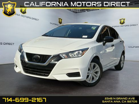 Used 2021 Nissan Versa S image 1