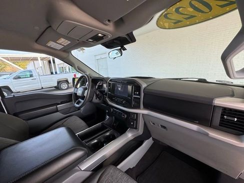 Used 2022 Ford F150 XLT image 17