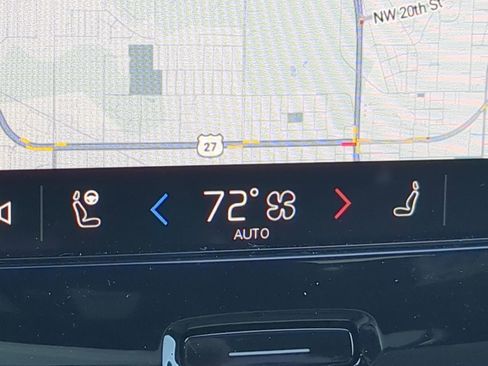 New 2025 Volvo V60 B5 Cross Country Ultra w/ Protection Package Premier image 23