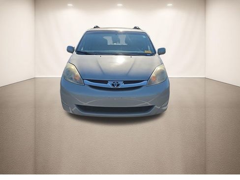 Used 2008 Toyota Sienna XLE Limited AWD/4WD image 12