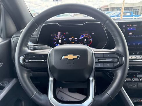 Used 2024 Chevrolet Colorado LT w/ LT Convenience Package III RWD image 28