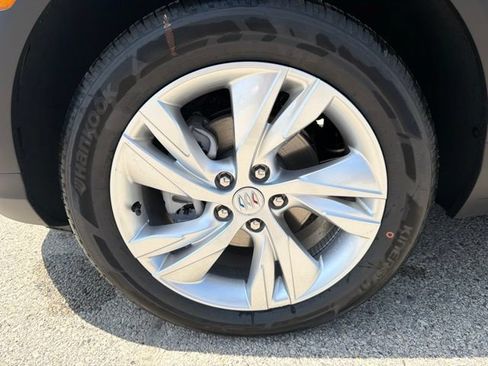 New 2026 Buick Encore GX Preferred w/ Advanced Technology Package AWD/4WD image 9