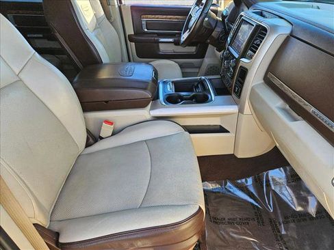 Used 2018 RAM 2500 Longhorn w/ Longhorn Southfork Package image 17