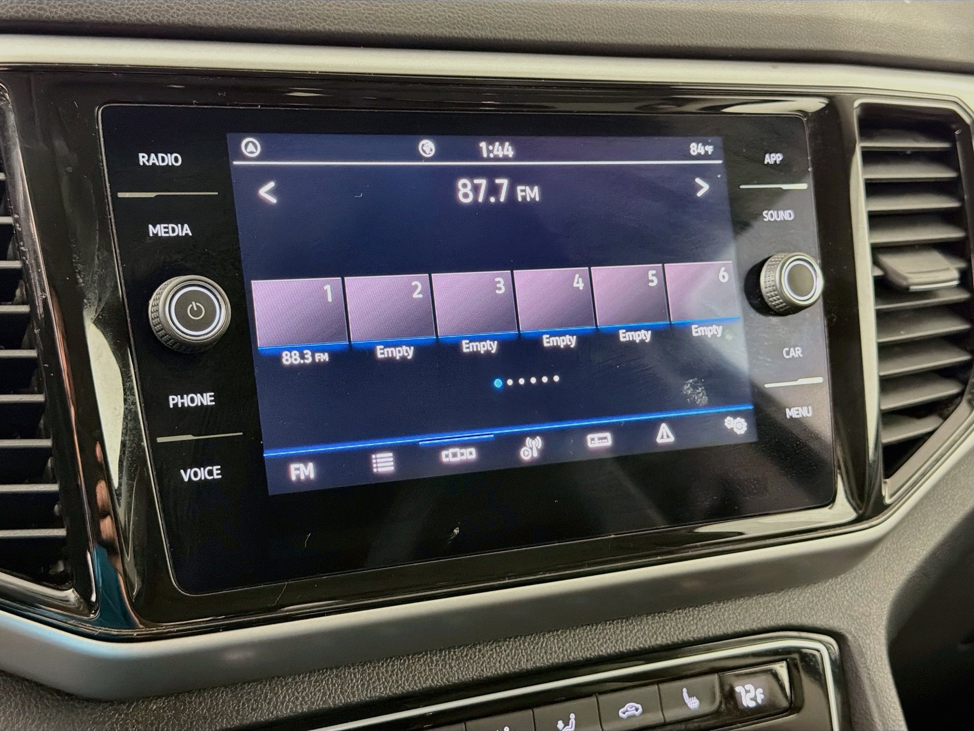 Used 2023 Volkswagen Atlas SE w/ Panoramic Sunroof Package FWD image 14