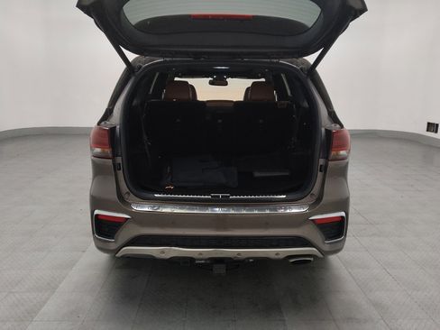 Used 2019 Kia Sorento SX image 29