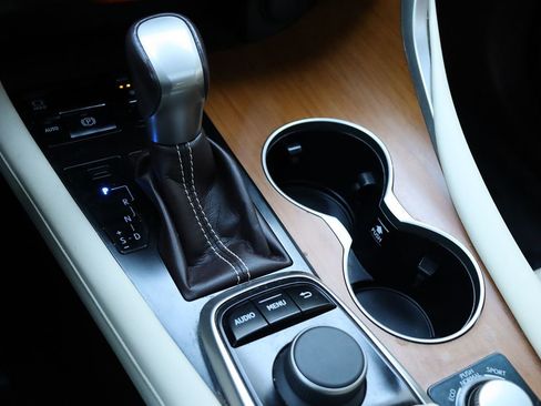 Used 2019 Lexus RX 350 FWD w/ Premium Package image 26