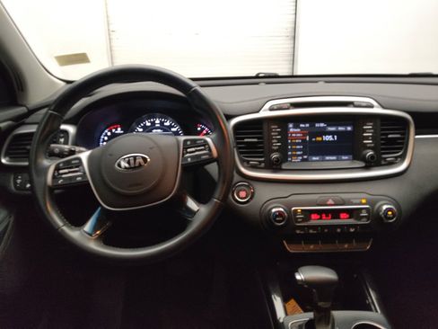 Used 2019 Kia Sorento EX image 22