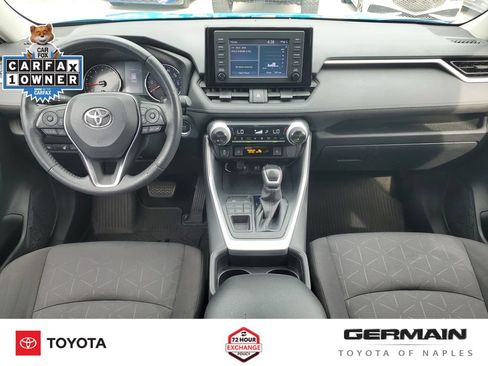 Used 2019 Toyota RAV4 XLE AWD/4WD image 18