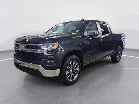 Used 2024 Chevrolet Silverado 1500 LT image 9