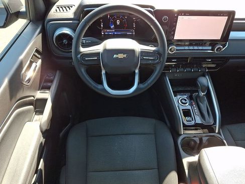 Certified 2023 Chevrolet Colorado LT AWD/4WD image 11