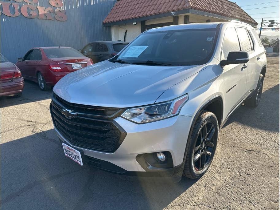 Used 2021 Chevrolet Traverse Premier w/ Redline Edition FWD image 2