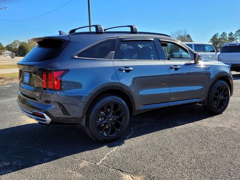Used 2023 Kia Sorento SX image 14