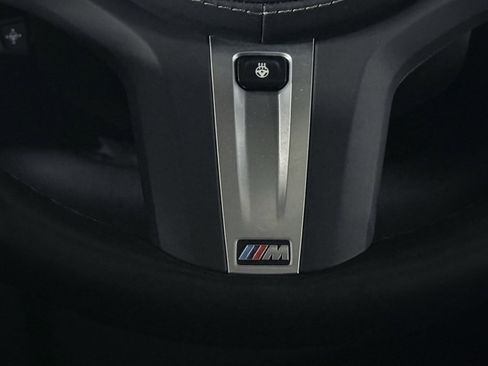 Used 2022 BMW X7 xDrive40i w/ M Sport Package image 57