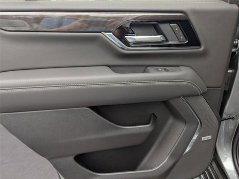 New 2026 GMC Yukon Elevation w/ LPO, Floor Liner Package image 25