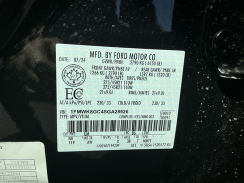 Used 2025 Ford Explorer ST AWD/4WD image 16