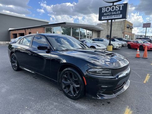 Used 2019 Dodge Charger GT RWD image 1