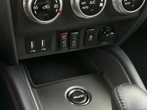 Used 2024 Mitsubishi Outlander Sport ES image 30