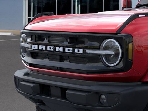 New 2026 Ford Bronco Outer Banks image 10