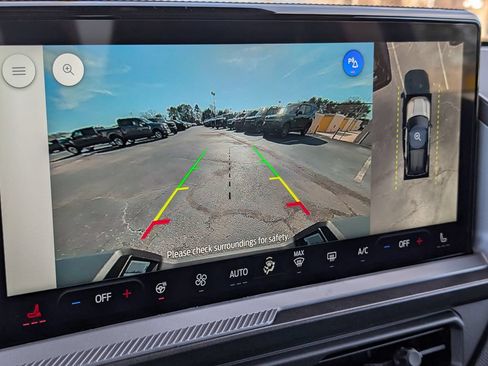 New 2025 Ford Bronco Sport Outer Banks w/ Outer Banks Tech Package+ AWD/4WD image 11