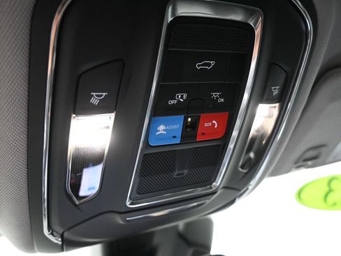 Used 2024 Chevrolet Trax LS FWD image 39