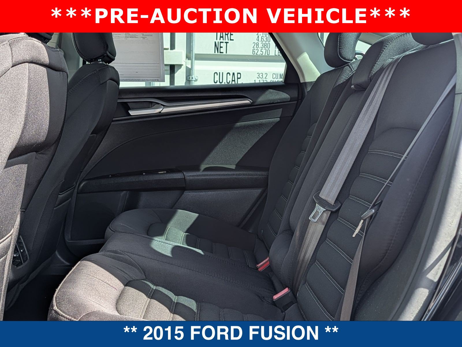 Used 2015 Ford Fusion SE FWD image 12