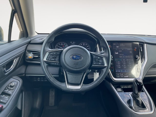 Used 2024 Subaru Outback Premium AWD/4WD image 12