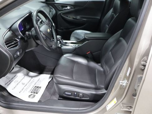 Used 2024 Chevrolet Malibu LT FWD image 11