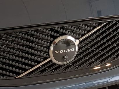 Used 2026 Volvo XC60 B5 Plus w/ Protection Package Premier