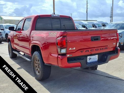 Used 2023 Toyota Tacoma SR AWD/4WD image 4