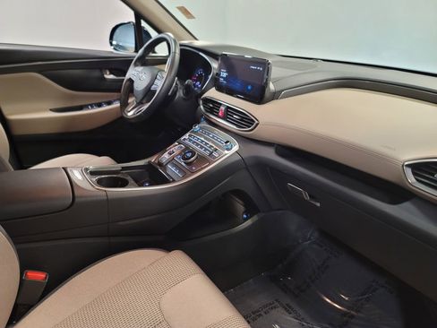 Used 2023 Hyundai Santa Fe SEL image 24