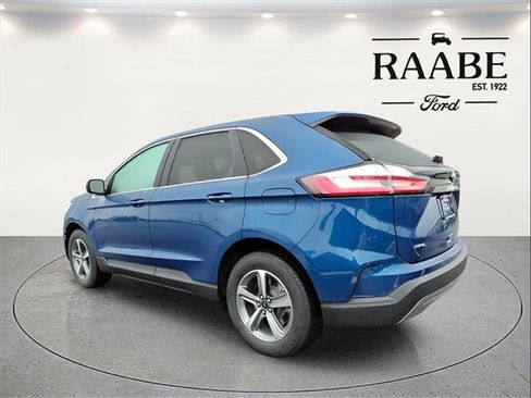 Used 2023 Ford Edge SEL w/ Convenience Package image 5