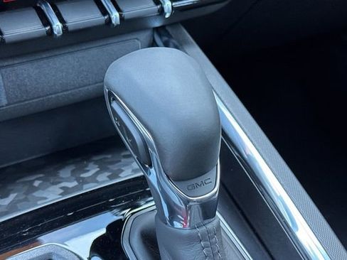 New 2026 GMC Canyon Elevation w/ Convenience Package image 24