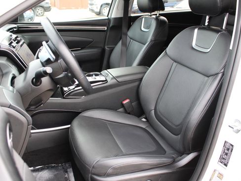 Used 2024 Hyundai Tucson Limited image 15