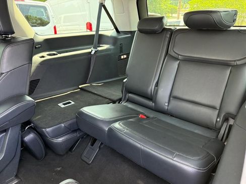 Used 2025 Ford Expedition Max Platinum AWD/4WD image 14