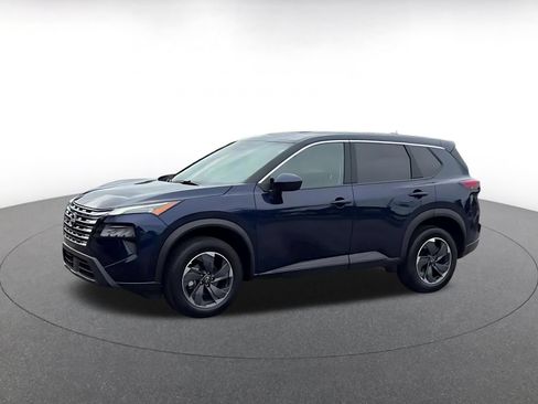 Used 2025 Nissan Rogue SV FWD image 8