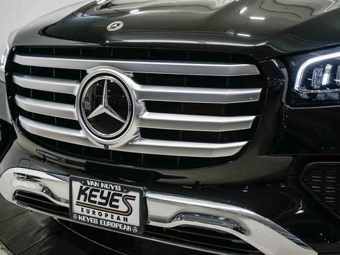 Certified 2026 Mercedes-Benz GLS 450 4MATIC image 8