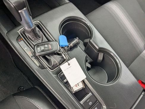 Used 2025 Honda Civic Sport image 30
