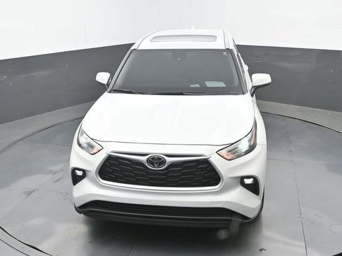 Used 2026 Toyota Highlander XLE image 31